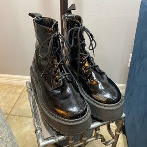 Forever 21 Elastic Sz 8 Womens High Top Boots Black Used W/ Laces Fast Shipping